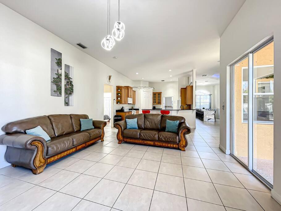 Discover Your Oasis: Tropical Haven In Central Psl Port St. Lucie 外观 照片